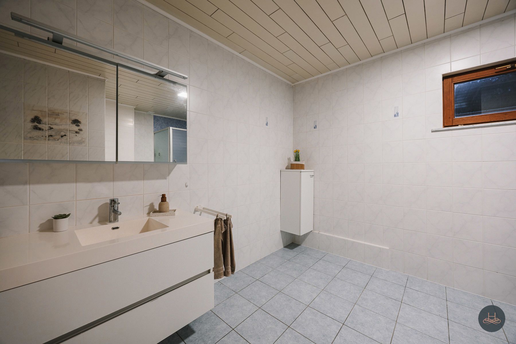 Ruime, instapklare gezinswoning op prachtperceel van 17a44ca foto 11