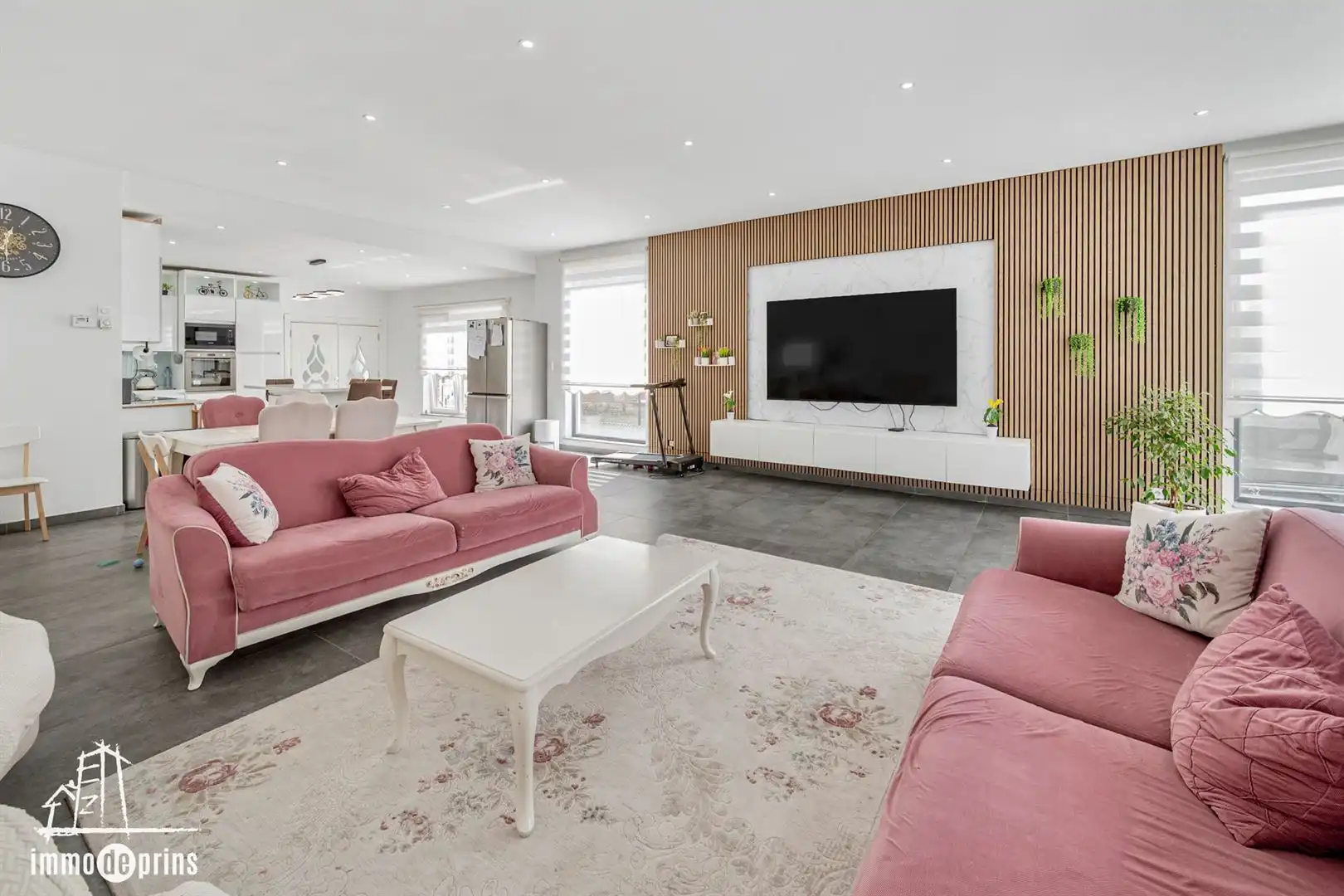 Half open bebouwing foto 7