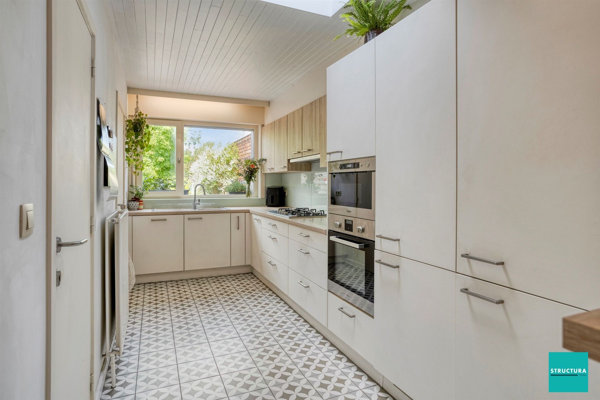 Instapklare woning met karakter in hartje Merchtem foto 10