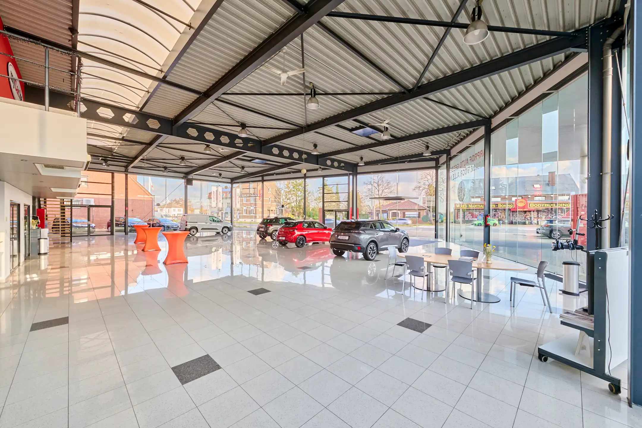 Te koop: commercieel gebouw in Maasmechelen foto 5