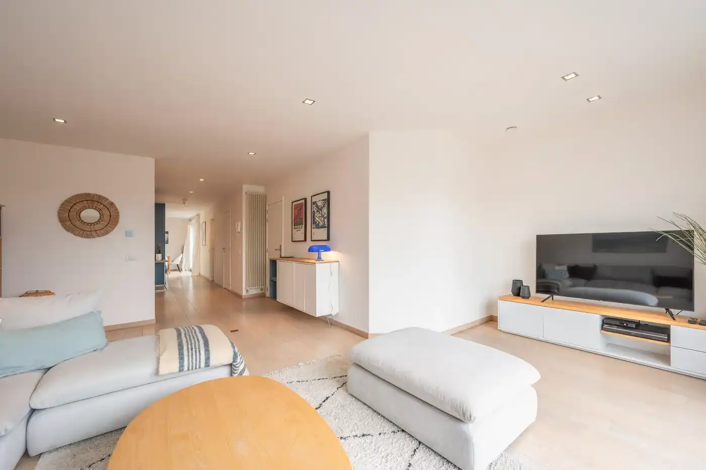 Zuidgericht en instapklaar 4-slaapkamerappartement, met 2 ruime terrassen. foto 5