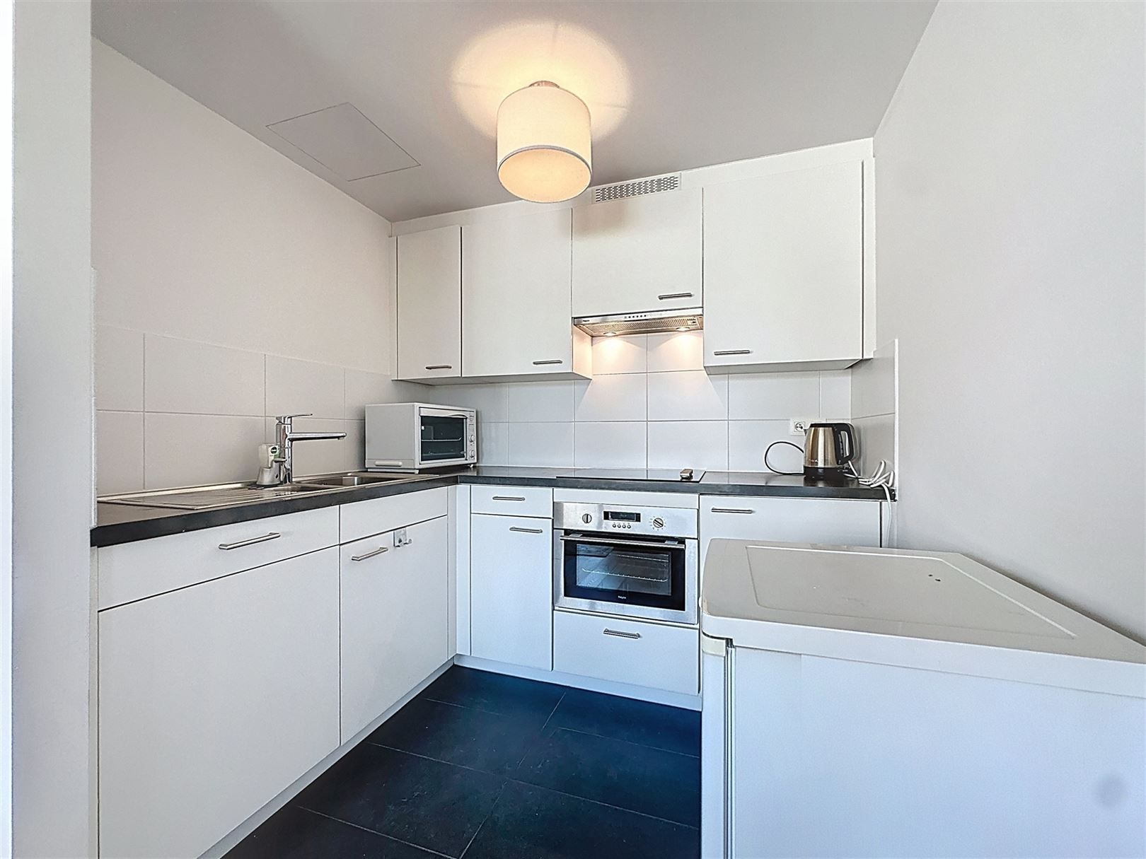 Instapklaar appartement in centrum Brasschaat foto 5