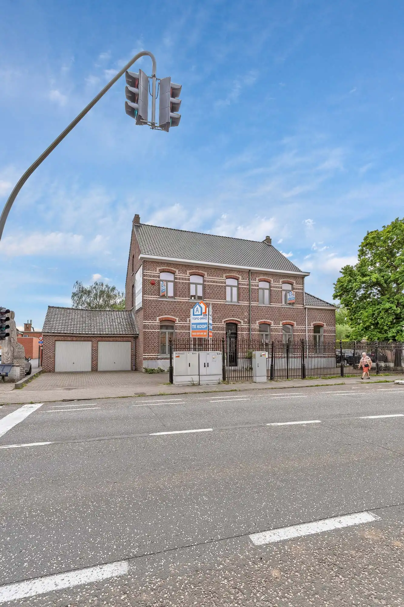 Gerenoveerde pastorijwoning met grote ruimtes in Erembodegem foto 35