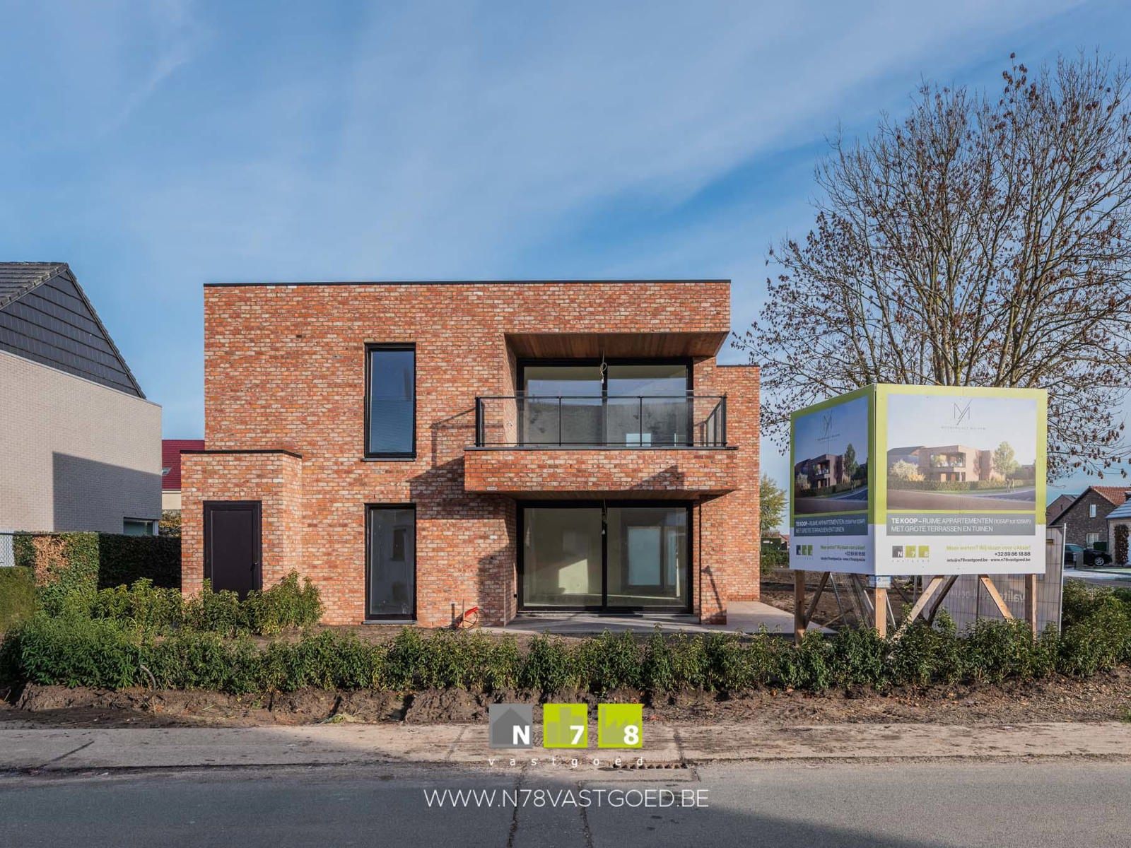 Appartement te koop foto {{pictureIndex}}