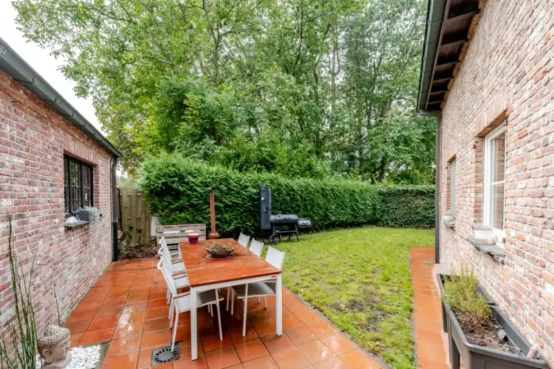 Opgeknapte karaktervolle instapklare woning OB - topligging! foto 18