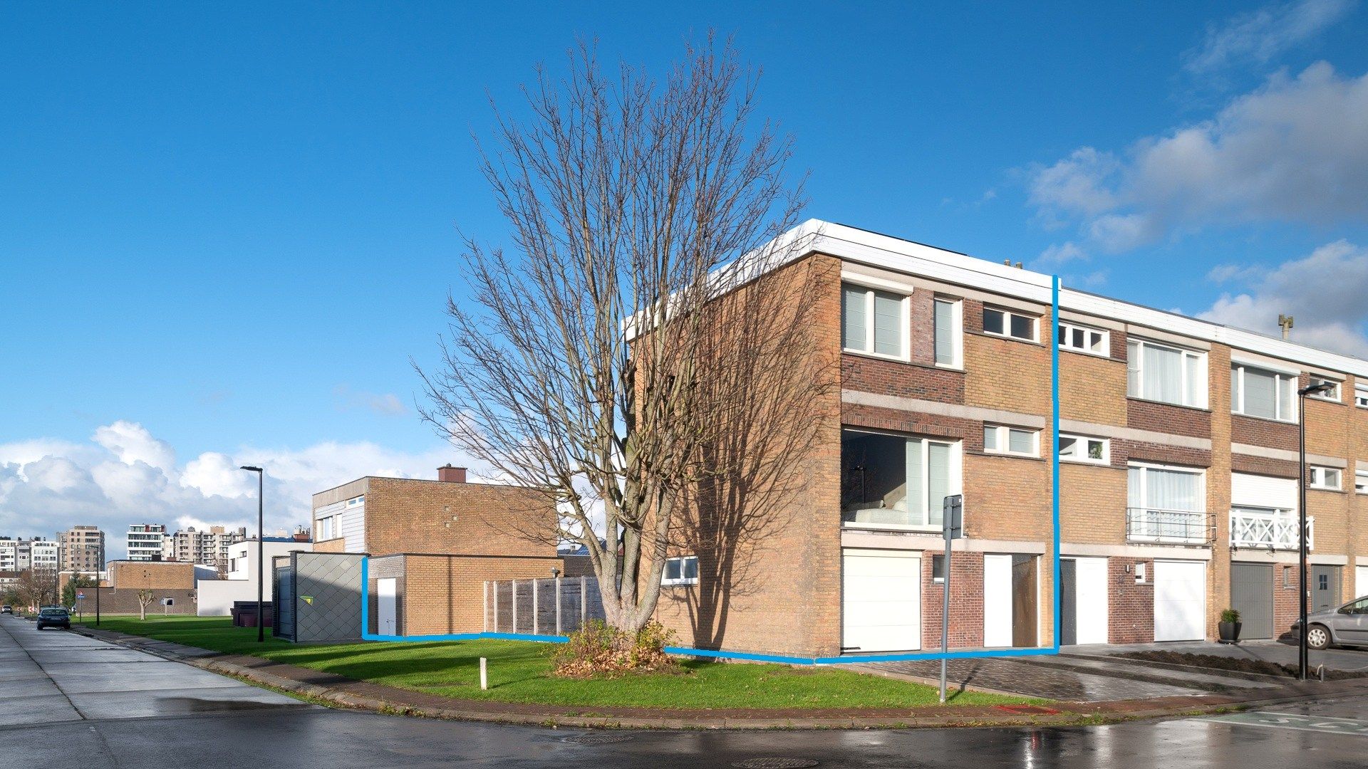 Halfopen woning met 2 garages en tuin te Heist foto 21