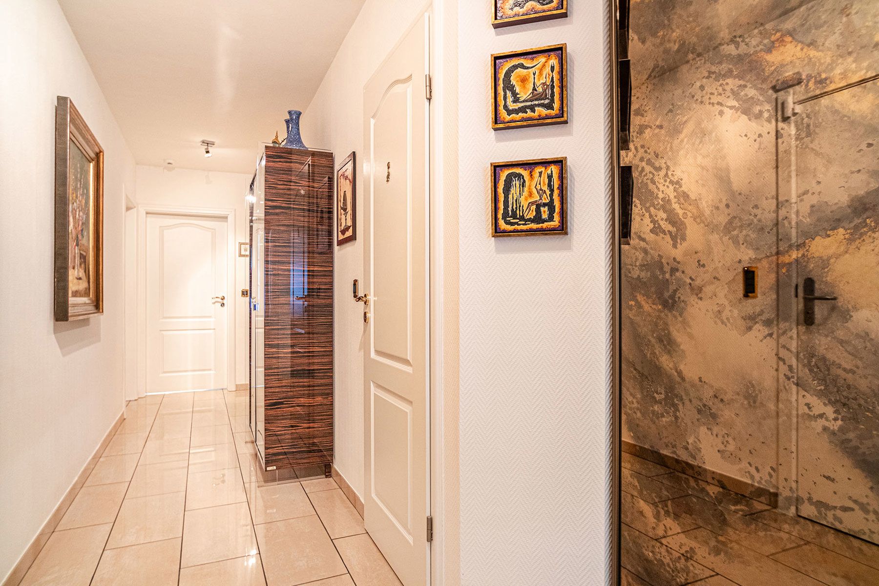 Lichtrijke penthouse met uitzonderlijk uitzicht en 2 garages foto 20