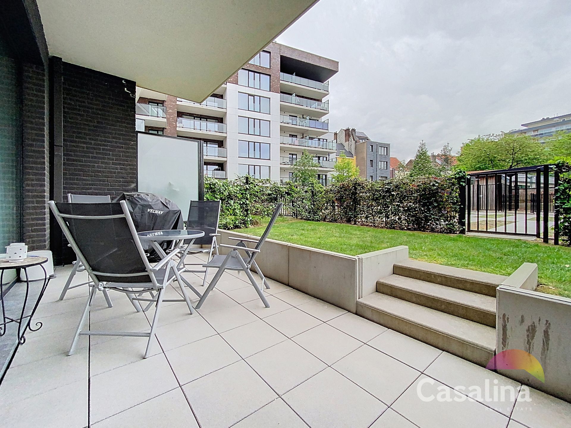 Gelijkvloers 3 slaapkamers met tuin en terras foto 13