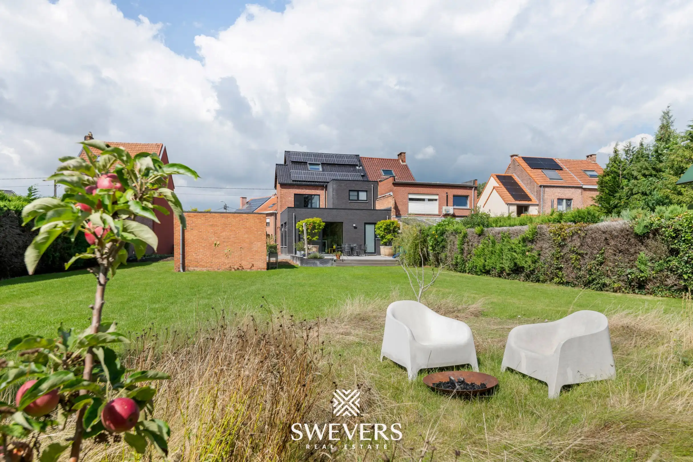 Ruime gerenoveerde woning op topligging foto 39
