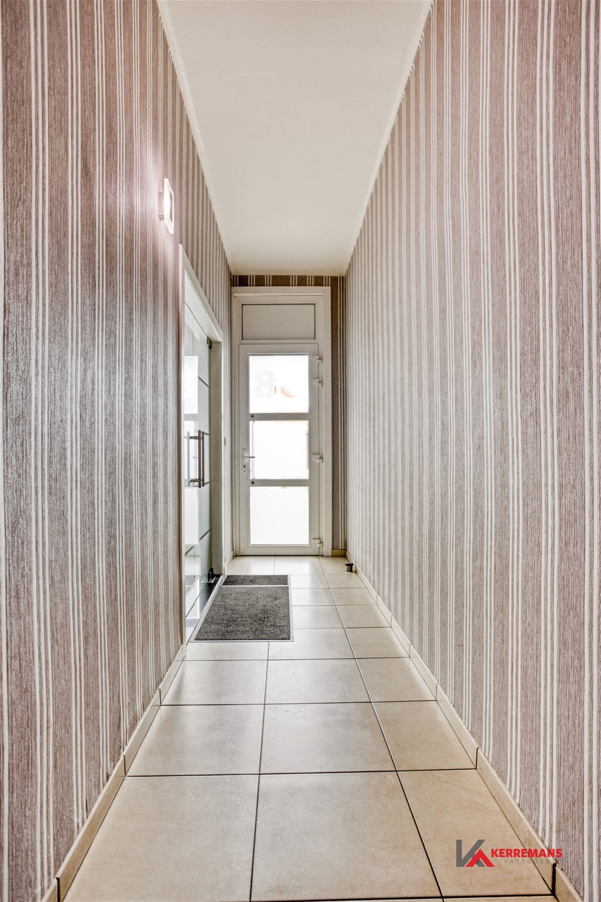 Energiezuinige woning met 3 slaapkamers (mog.4) en tuin. foto 2