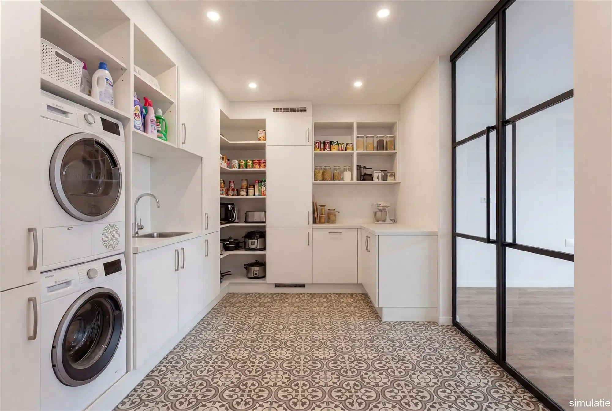AF TE WERKEN RUIME WONING (222M²) MET 2 SLAAPKAMERS EN TUIN MET TUINKAMER OP 6A 81CA TE PAAL  foto 11
