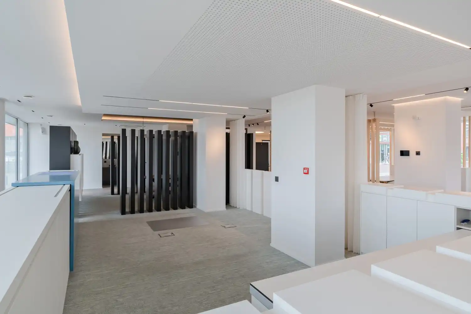 220m² kantoor/showroom foto 9