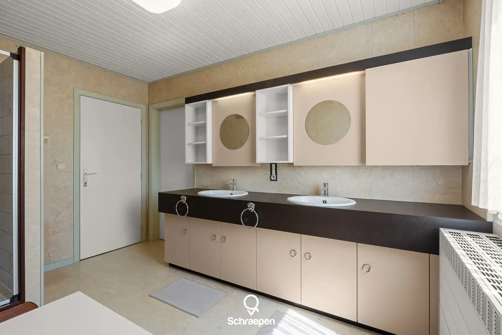 Ruime gezinswoning (237 m²) met 3 slpks op een zuidwestelijk perceel van circa 11,5 are! foto 19