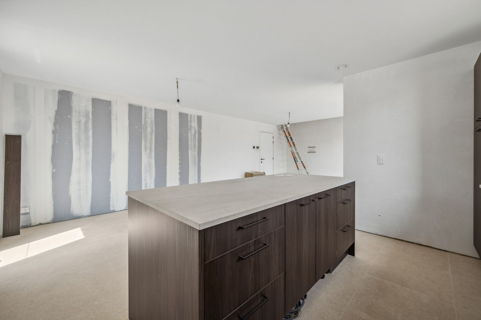 Laatste appartement met 2 slaapkamers, parkeerplaats en berging foto 6