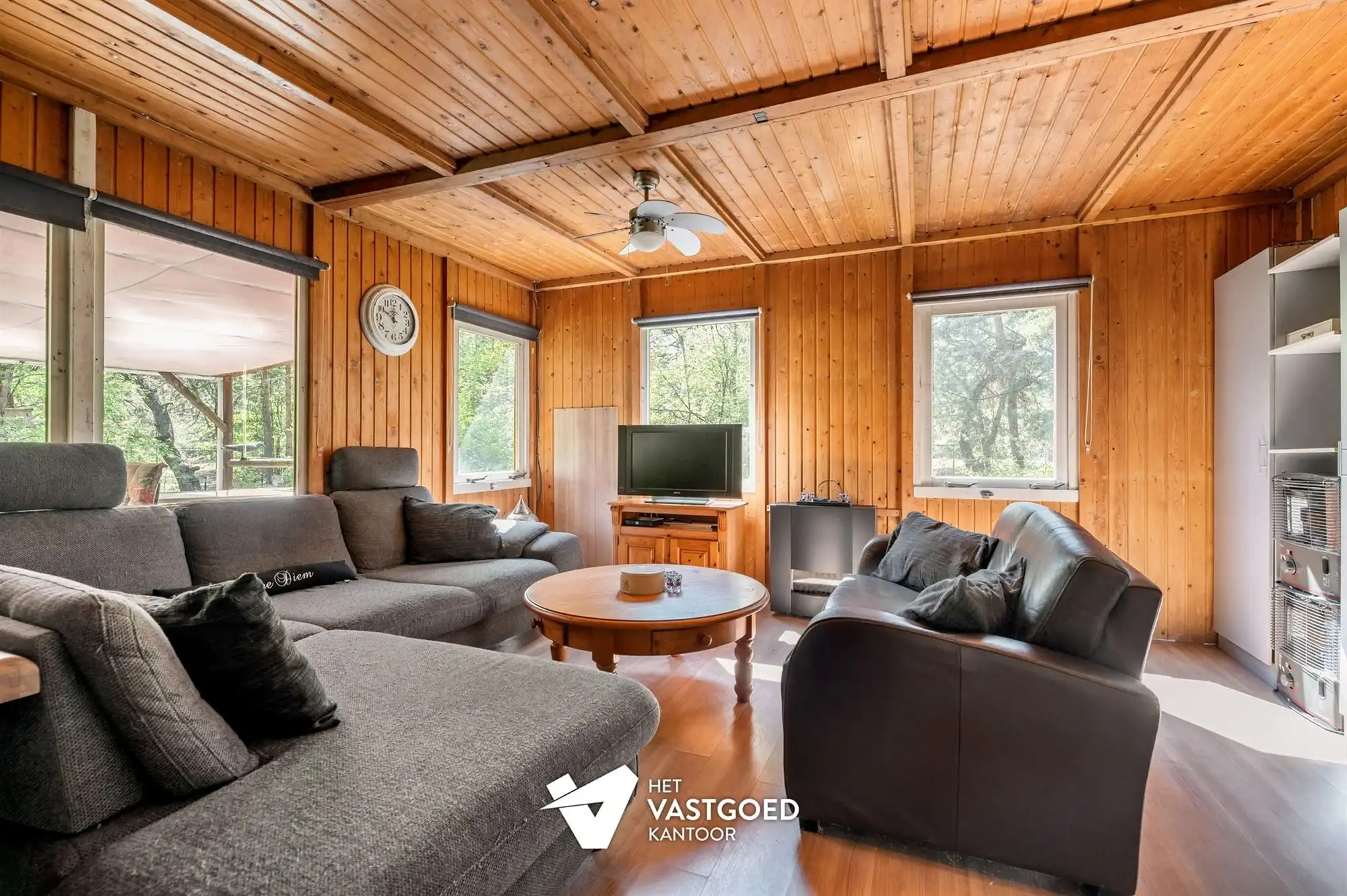 GEZELLIGE CHALET OP FANTASTISCHE LIGGING foto 3