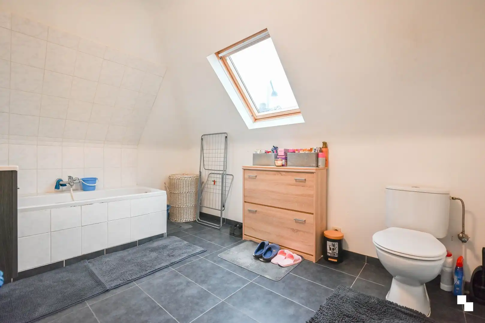 Investeringsappartement nabij centrum Wielsbeke foto 13