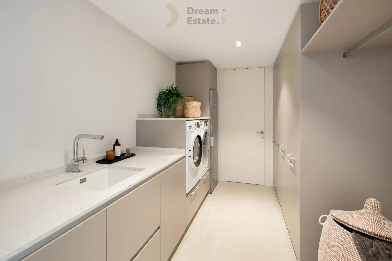 Eigentijdse villa met panoramisch uitzicht in La Quinta, Benahavís. foto 27