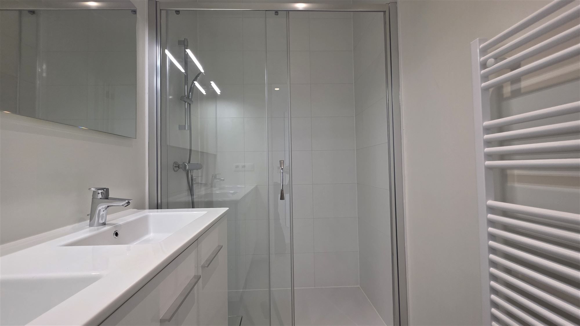 Nieuwbouw 2 slaapkamerappartement foto 11