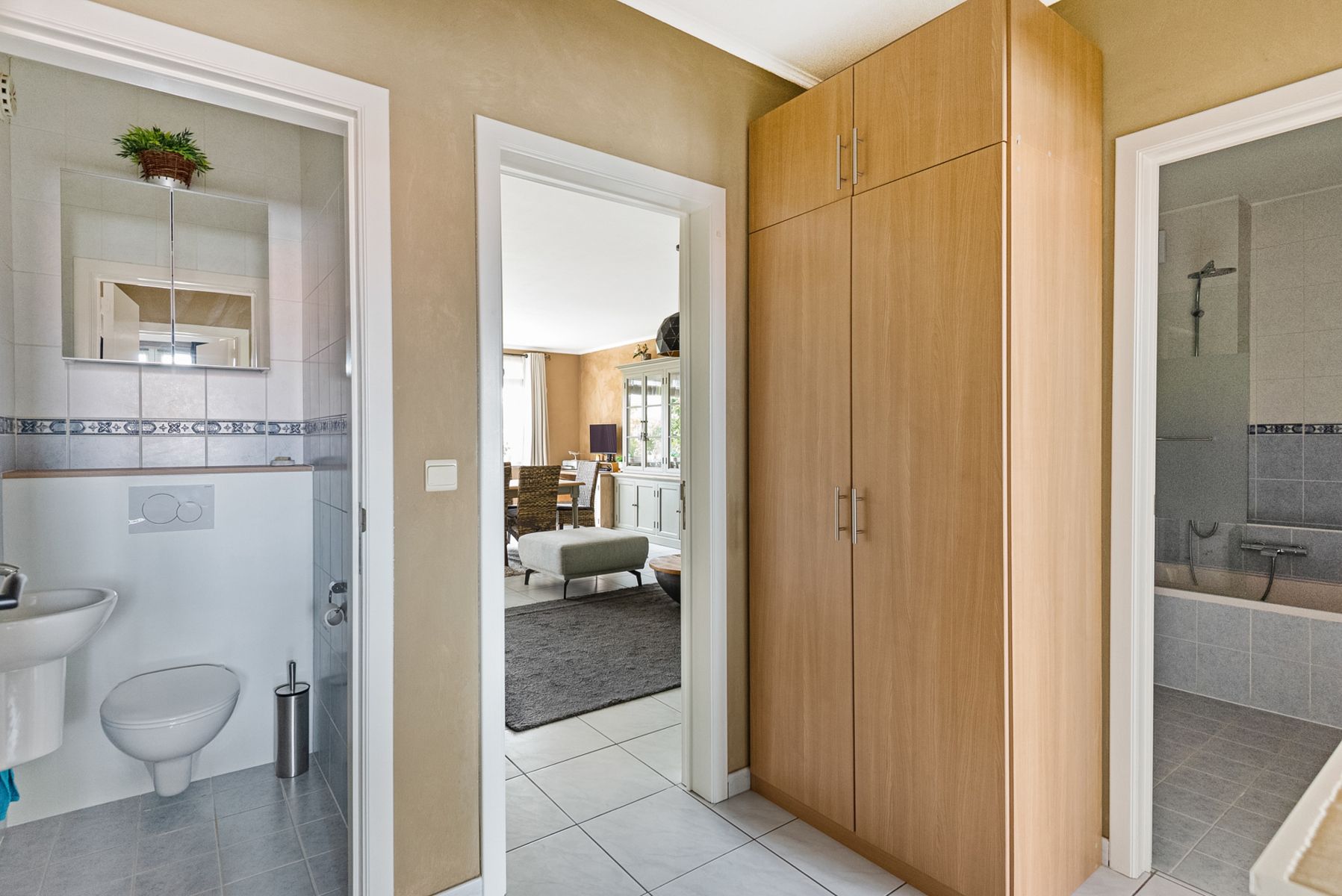 Perfect, energiezuinig appartement met garage foto 14