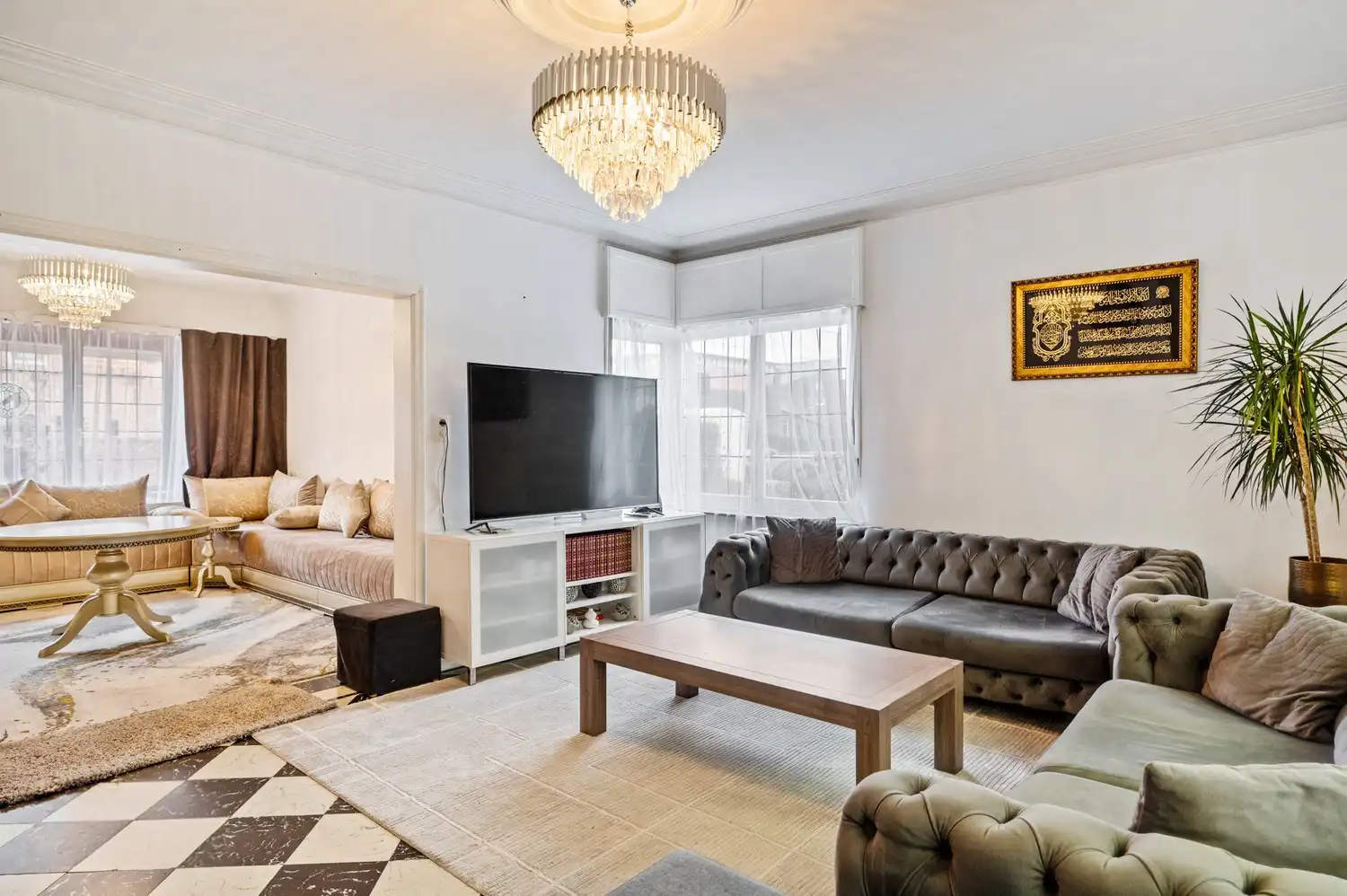 Ruime woning met 3 slpkrs foto 4