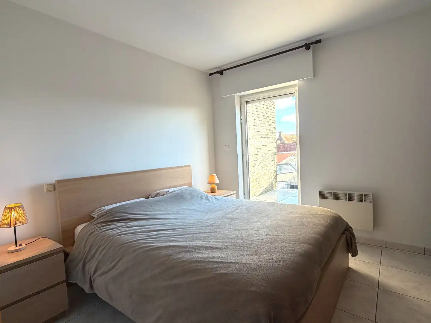 Lichtrijk, heel gezellig appartement met één slaapkamer en terras! foto 16