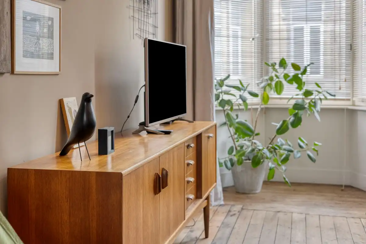 Aantrekkelijk burgerhuis met zonnige tuin en voormalig atelier foto 10