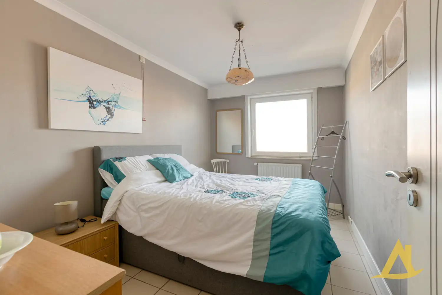 ZEER RUIM APPARTEMENT MET STUDIO EN 2 AUTOSTAANPLAATSEN TE DIEST! foto 17