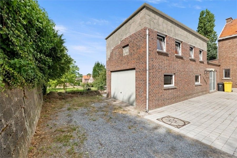 RENOVATIEPROJECT MET POTENTIEEL EN REEDS VERNIEUWDE VERDIEPING IN HARTJE KORTENAKEN foto 6
