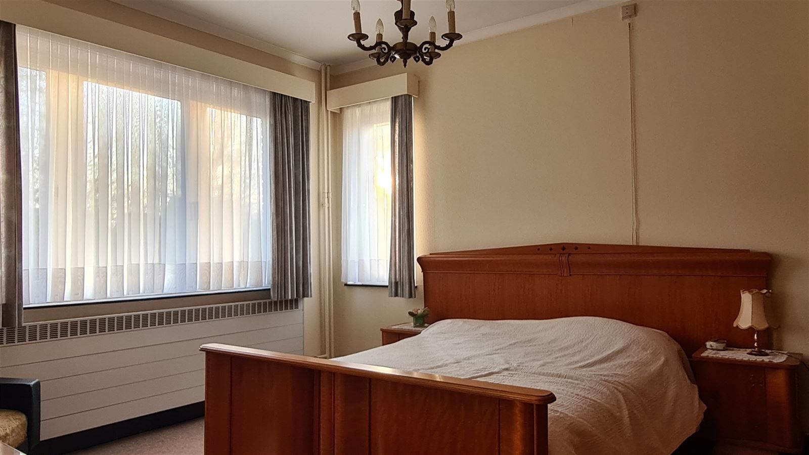 Ruime woning met tal van mogelijkheden en veel lichtinval! foto 14