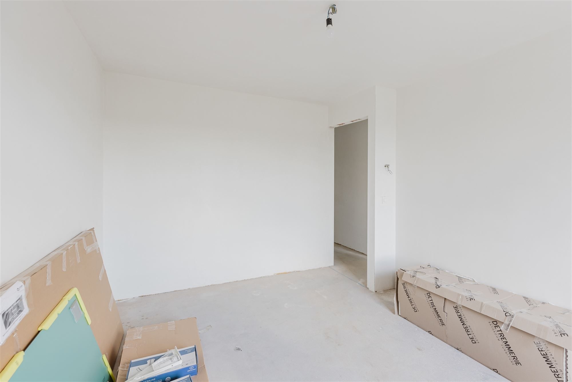 Gunstig gelegen nieuwbouwwoning met 4 slks en bureau foto 25