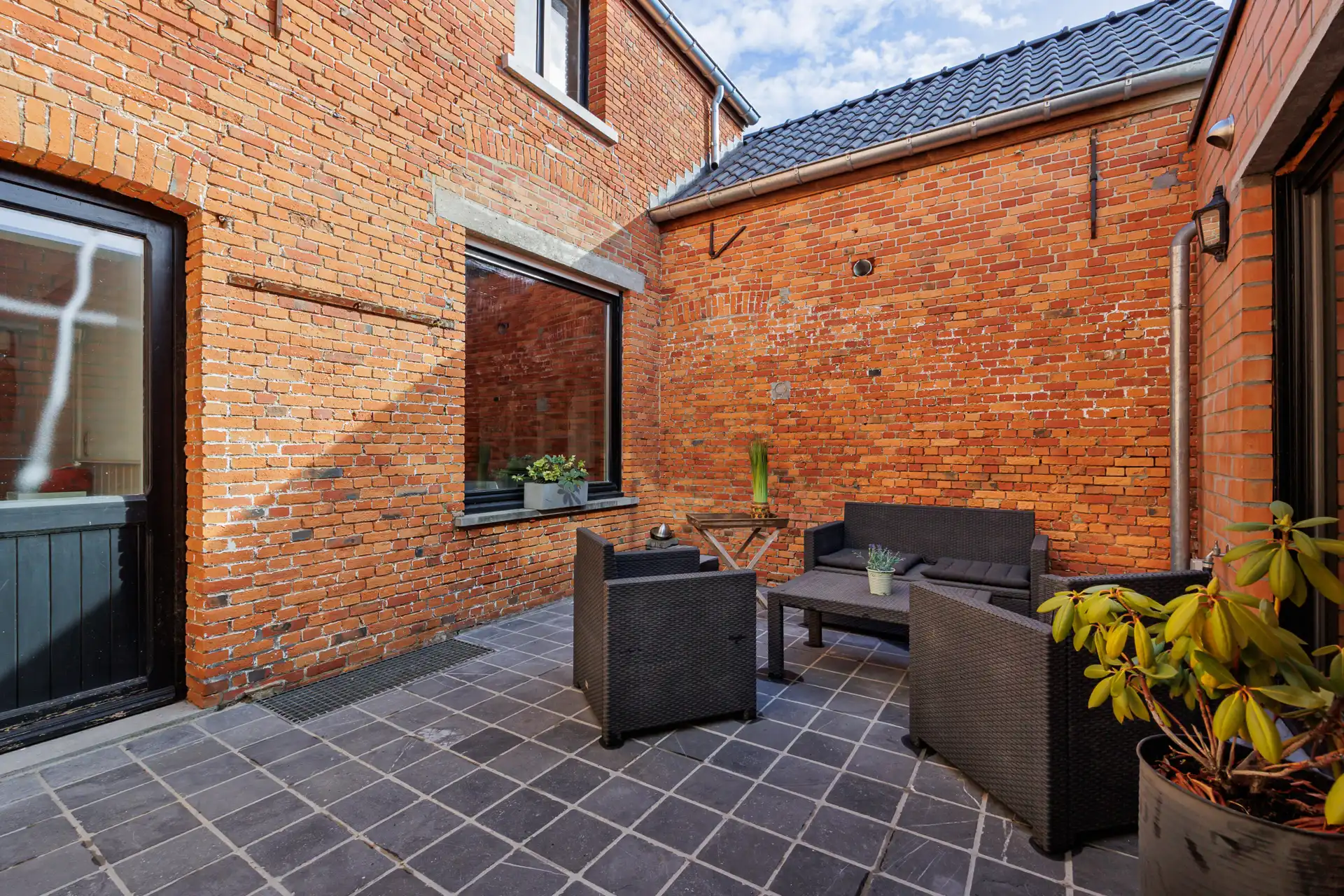 Charmante gezinswoning met tuin foto 16