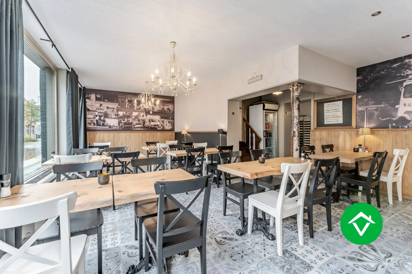 Handelswoning met goeddraaiende frituur te koop in centrum Eernegem foto 5