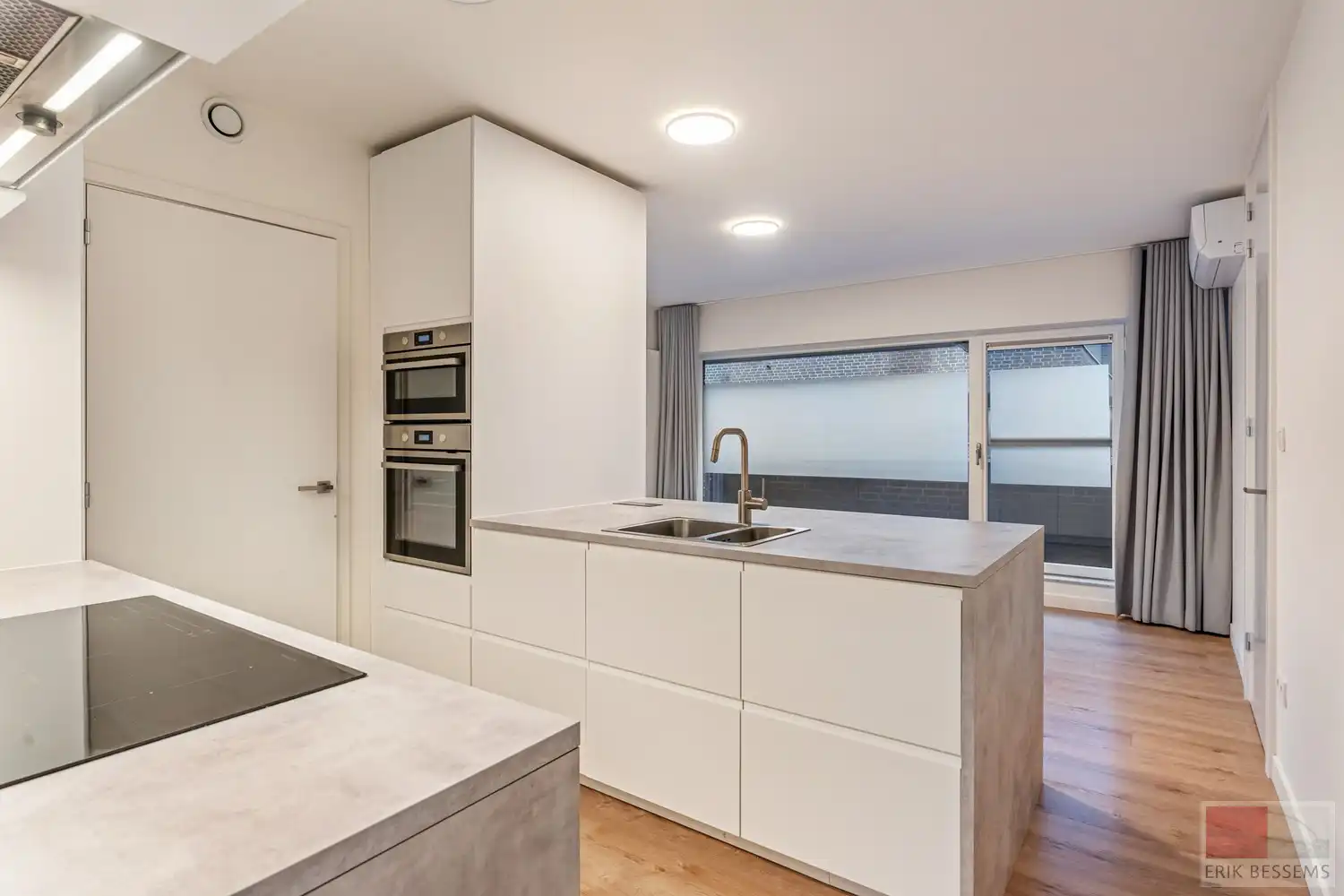 Prachtig gerenoveerd duplex appartement van 130 m², met maar liefst 3 terrassen! foto 7