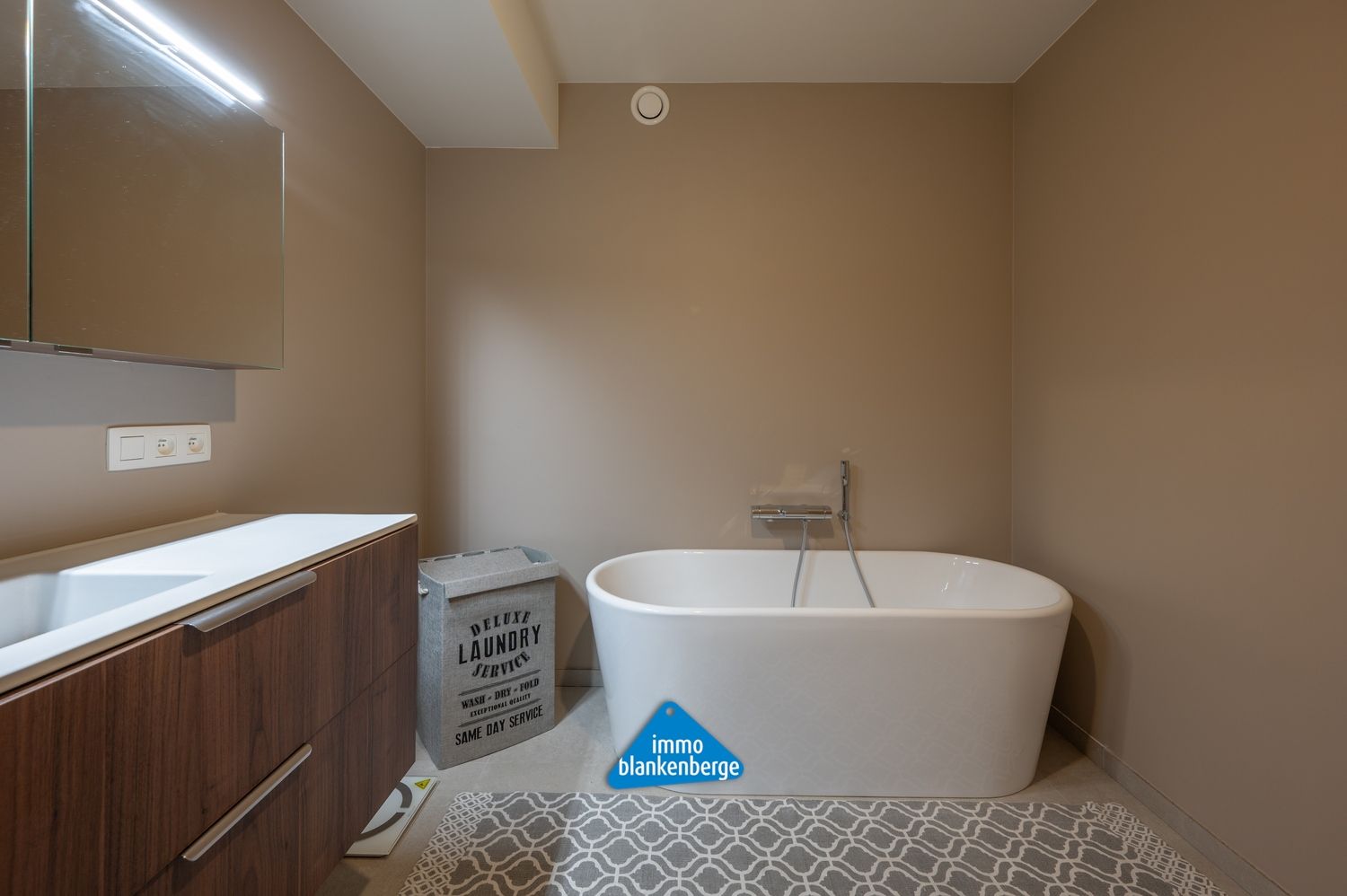 Exclusief gelijkvloers appartement met tuin in Residentie Swan foto 14