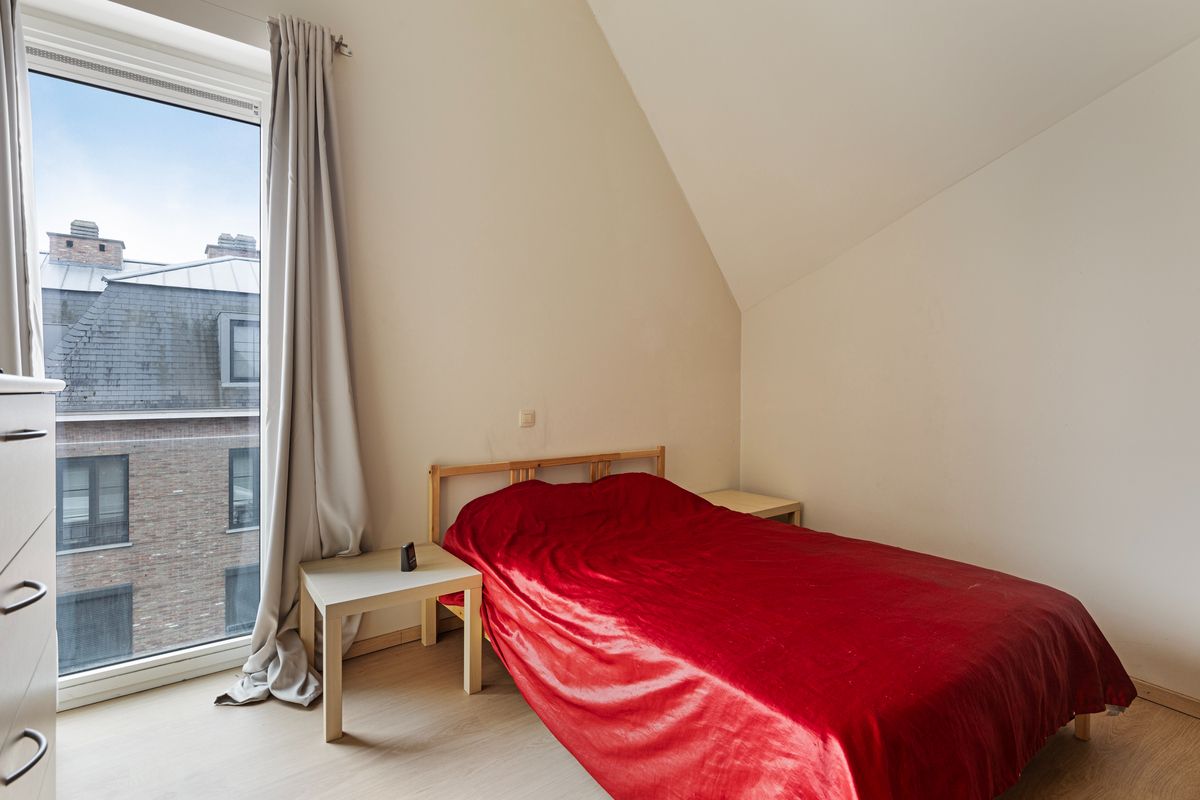 Instapklaar appartement met terras in Puurs-Sint-Amands foto 7