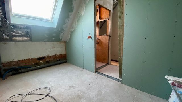 Zeer goed gelegen casco rijwoning met 1 slaapkamer en tuin. foto 12