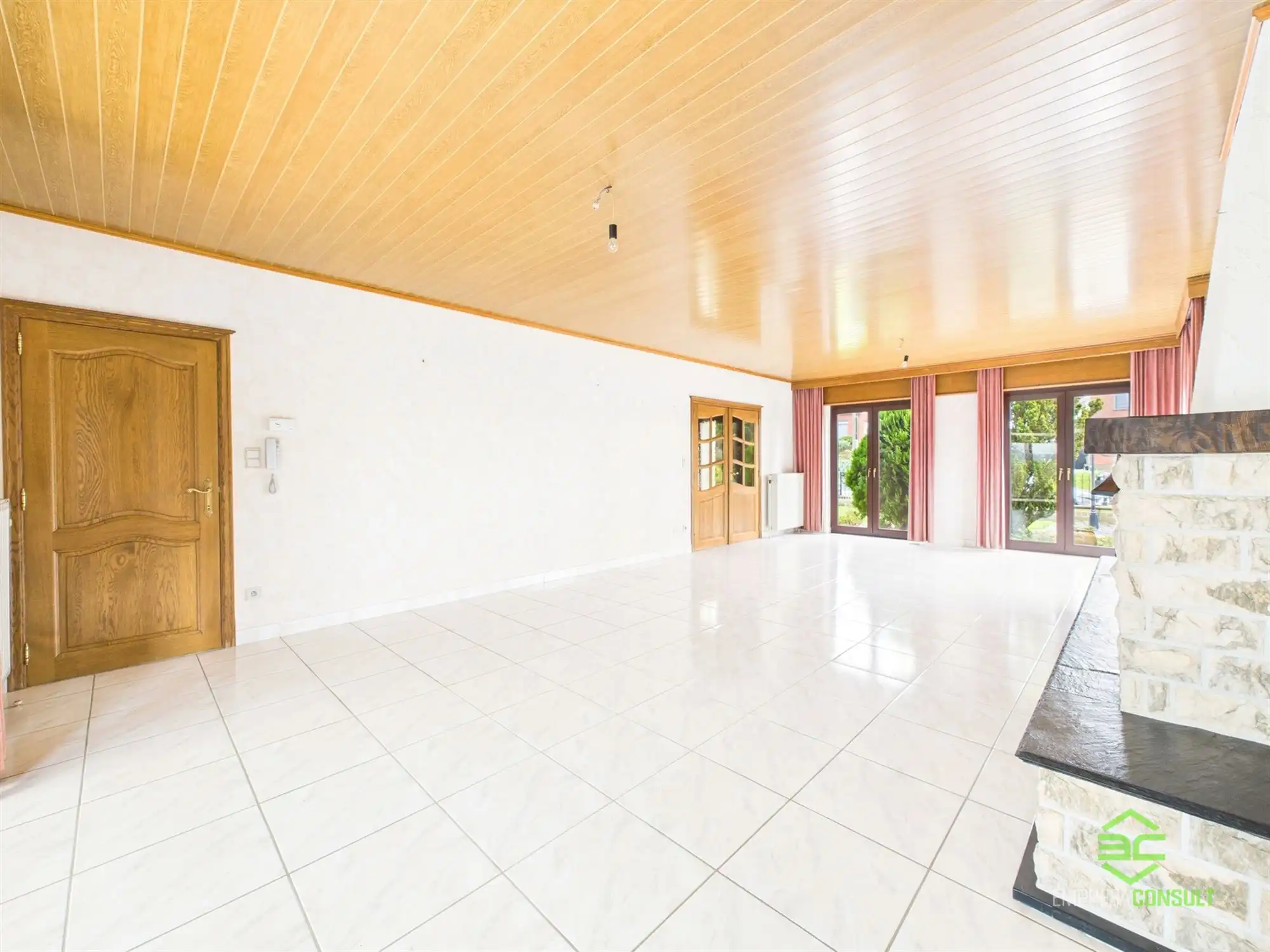 Instapklare gelijkvloerse OB met zonnige tuin! foto 7