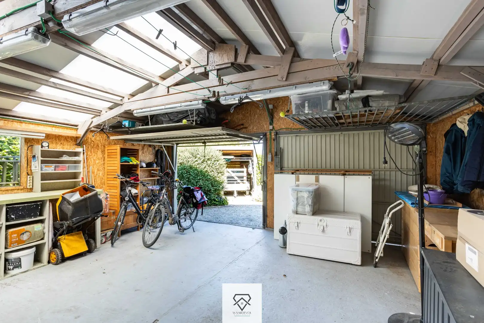 Ruime vrijstaande bungalow nabij het centrum van De Pinte foto 23