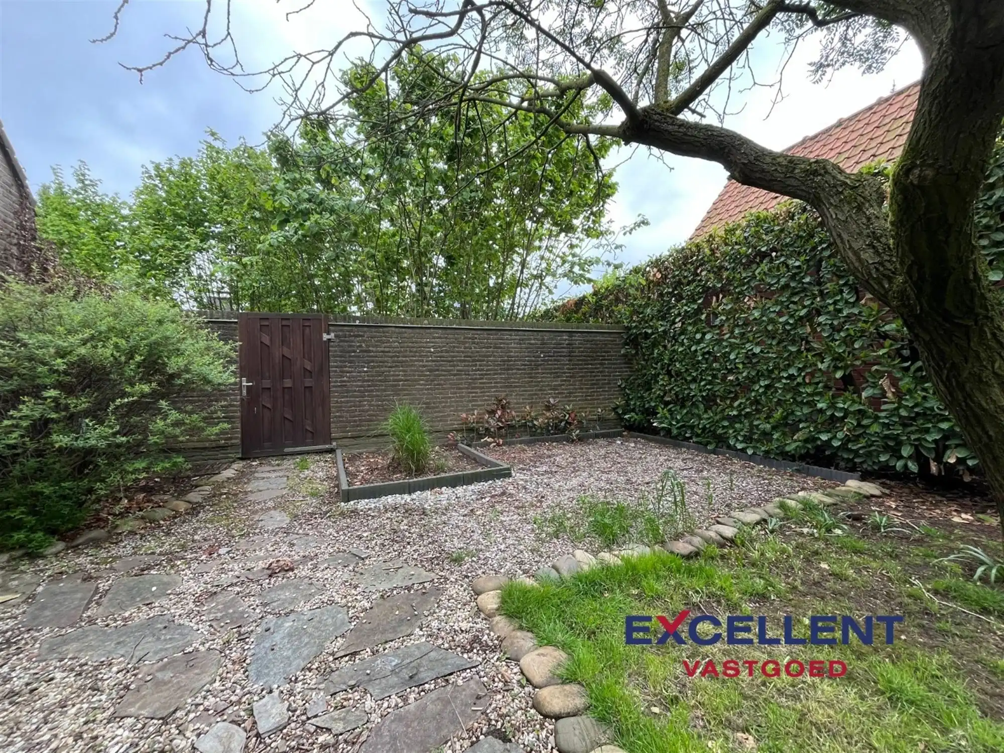 Gelijkvloers appartement met tuin te huur op rustige locatie Deinze! foto 11