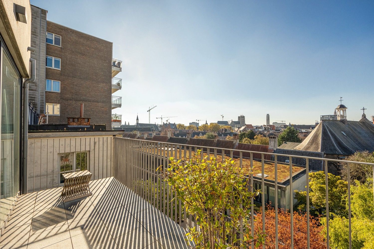 Prachtige duplex penthouse met 3 ruime terrassen in recent gebouw foto 13