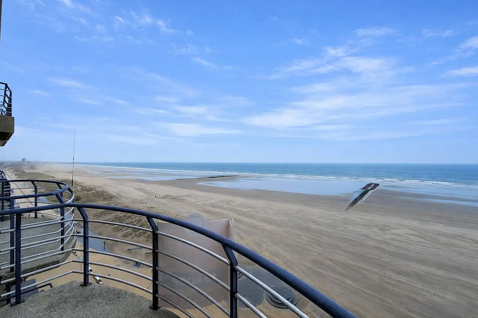 Appartement met 2 terrassen en frontaal zeezicht te Nieuwpoort foto 4