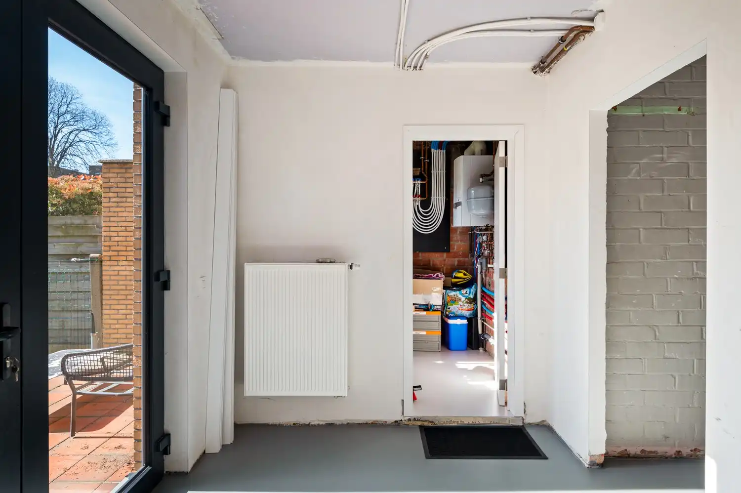 Recent gerenoveerde woning met 3 slaapkamers en zonnige tuin in Hoevenen foto 23