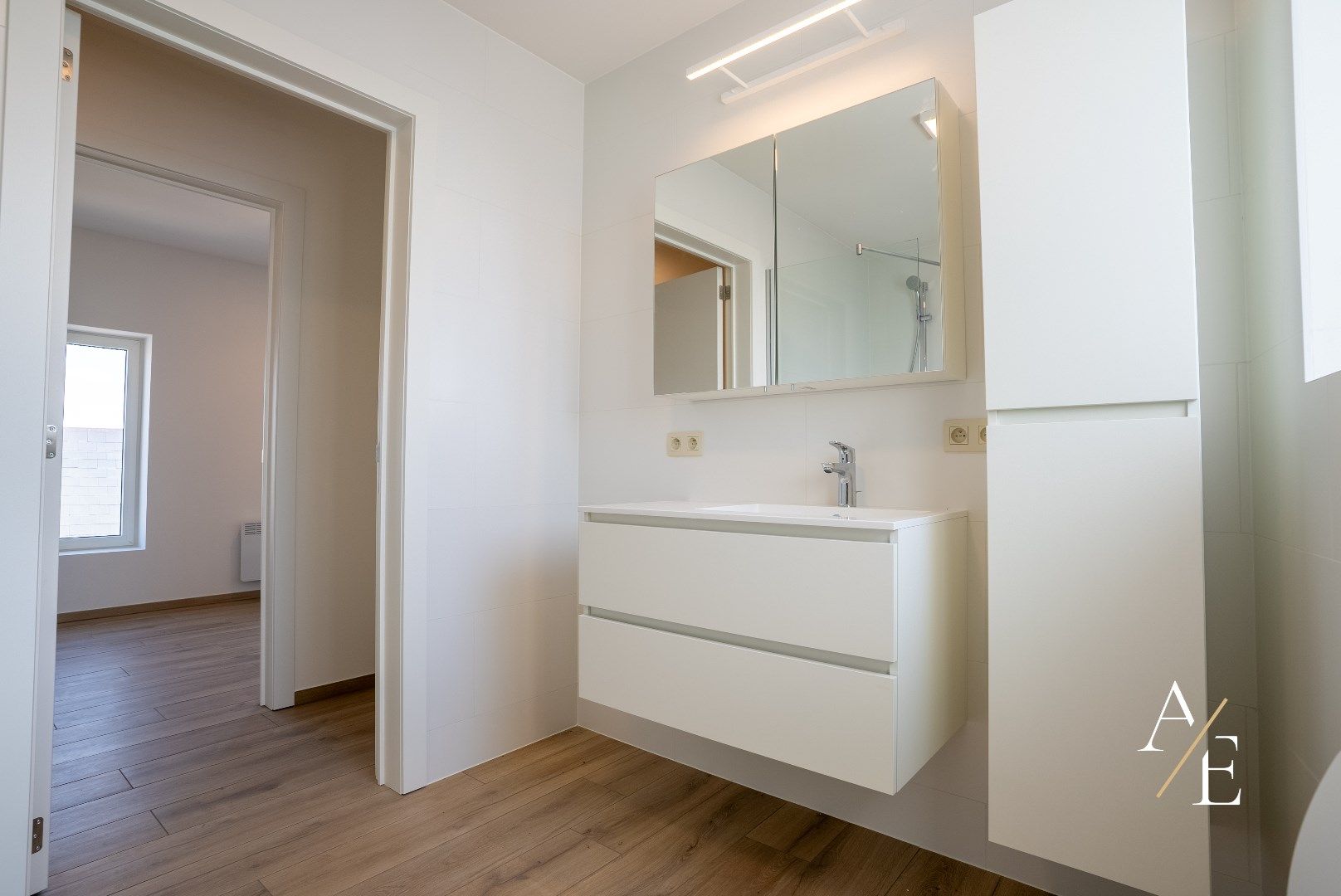WETTEREN - Duplex met historische gevel! Exclusief wonen in het centrum! foto 12