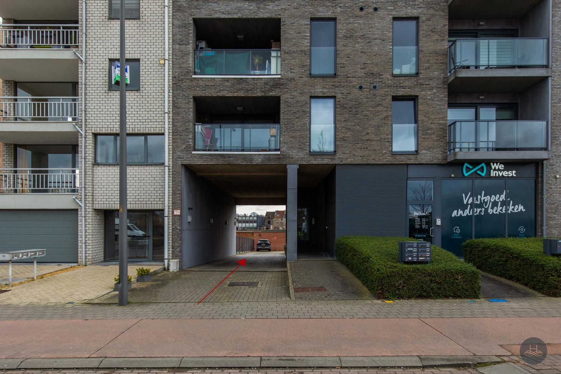 Drie centraal gelegen autostaanplaatsen te Vilvoorde foto 3