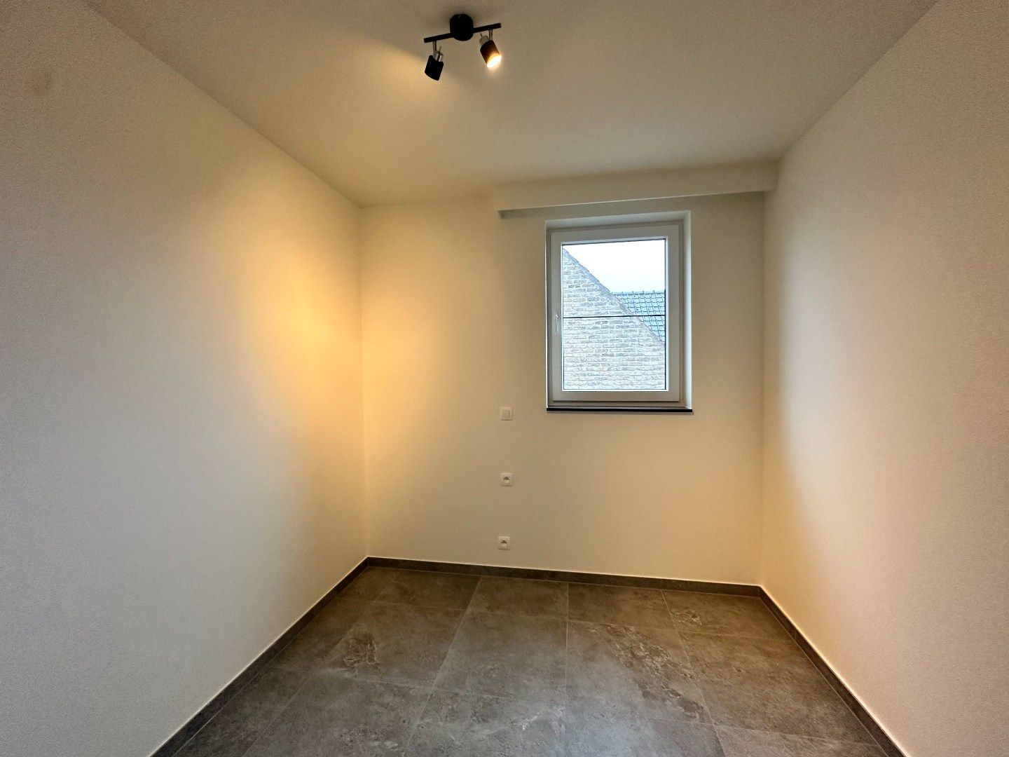 Nieuwbouwappartement met twee slaapkamers en zonnig terras foto 7