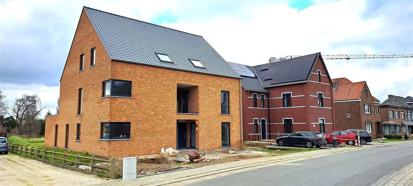 Gelijkvloers foto {{pictureIndex}}