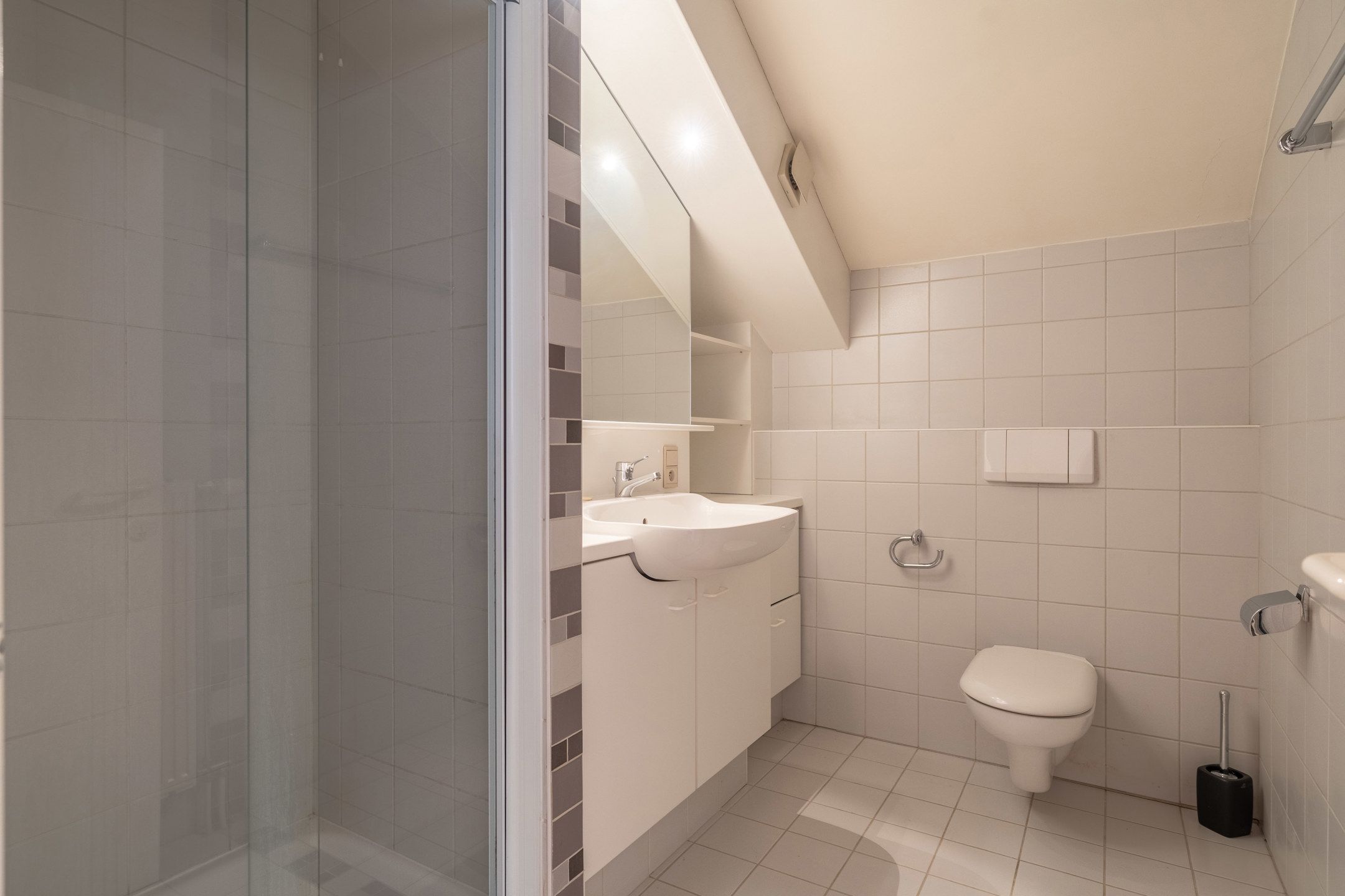 Ruime architectenvilla met 8 slpk's op 1.832 m² te Vosselaar foto 22