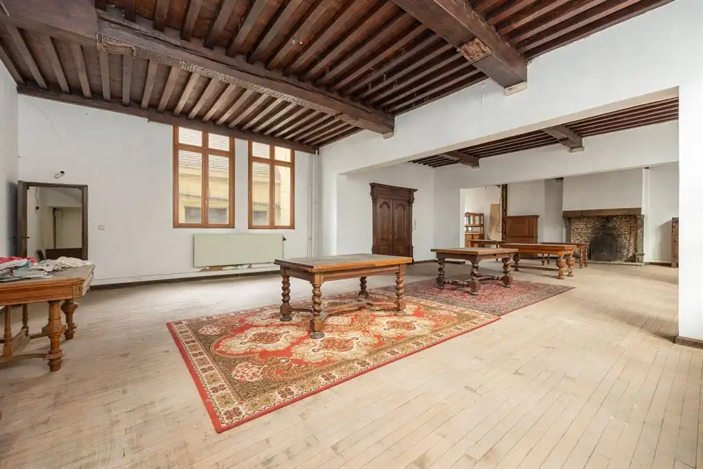  Uniek, karaktervol 16e eeuws gebouw in hartje centrum foto 18