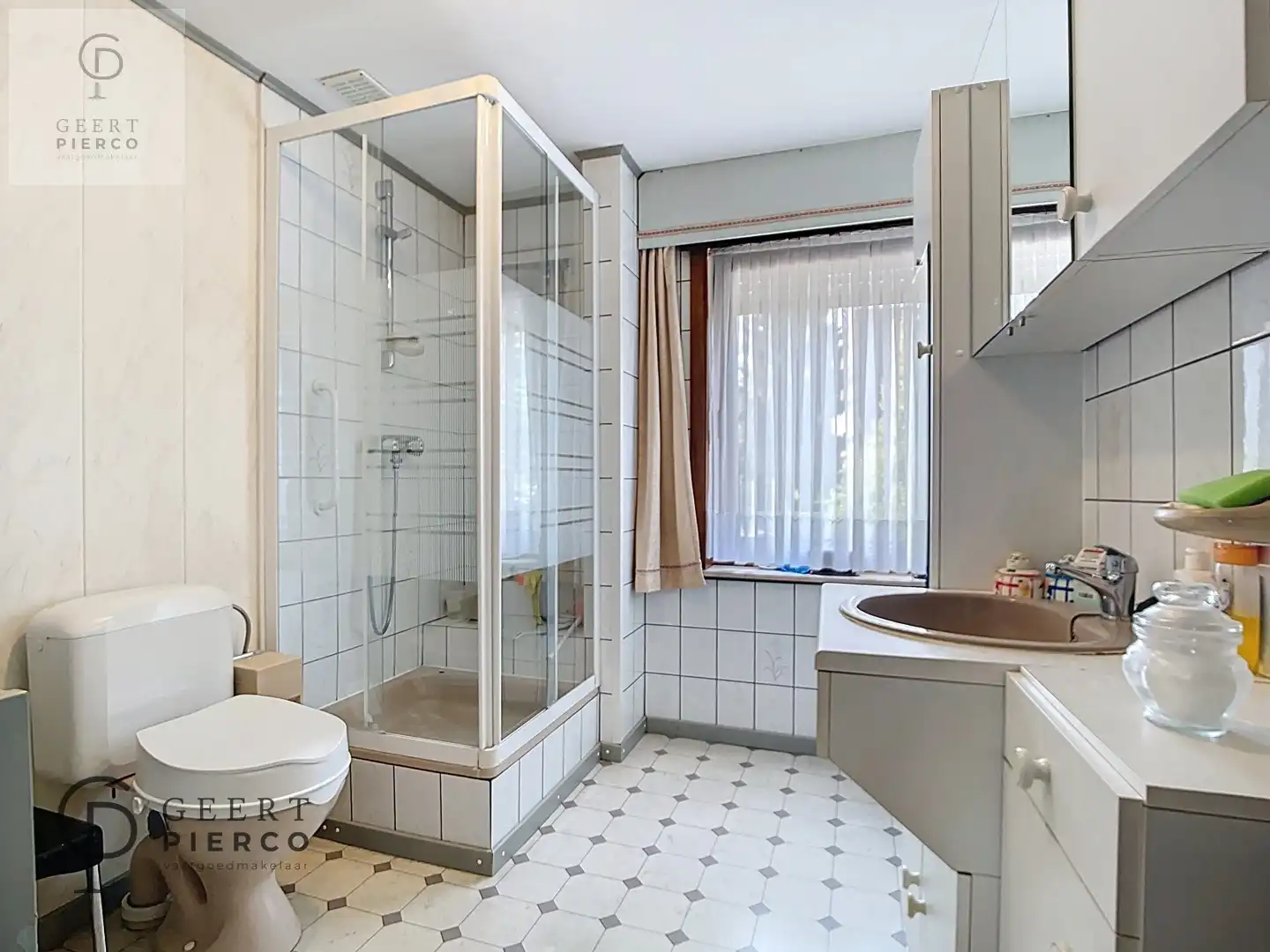 Super gezellige stadswoning met super tuin foto 16