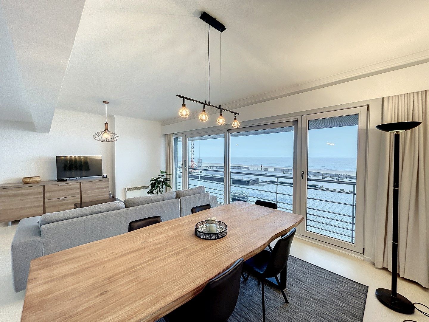 Schitterend 3 SLPK appartement met zeezicht foto 6